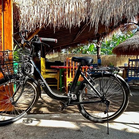 Gili Land Ξενοδοχείο Νησιά Γκίλι Εξωτερικό φωτογραφία